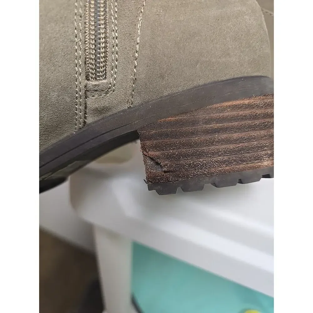 Lucky Brand LK-Jacenia Olive Green‎ Suede Lined Lace Up Ankle Boots Womans Sz 9M